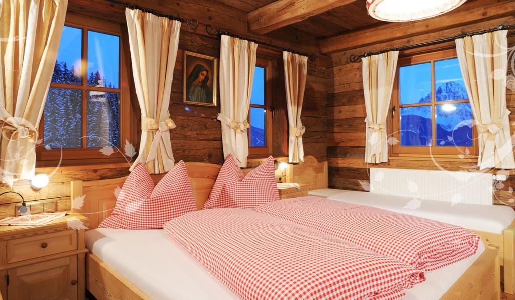 Glinzhof Mountain Natur Resort Agriturismo Сан-Кандидо Номер фото
