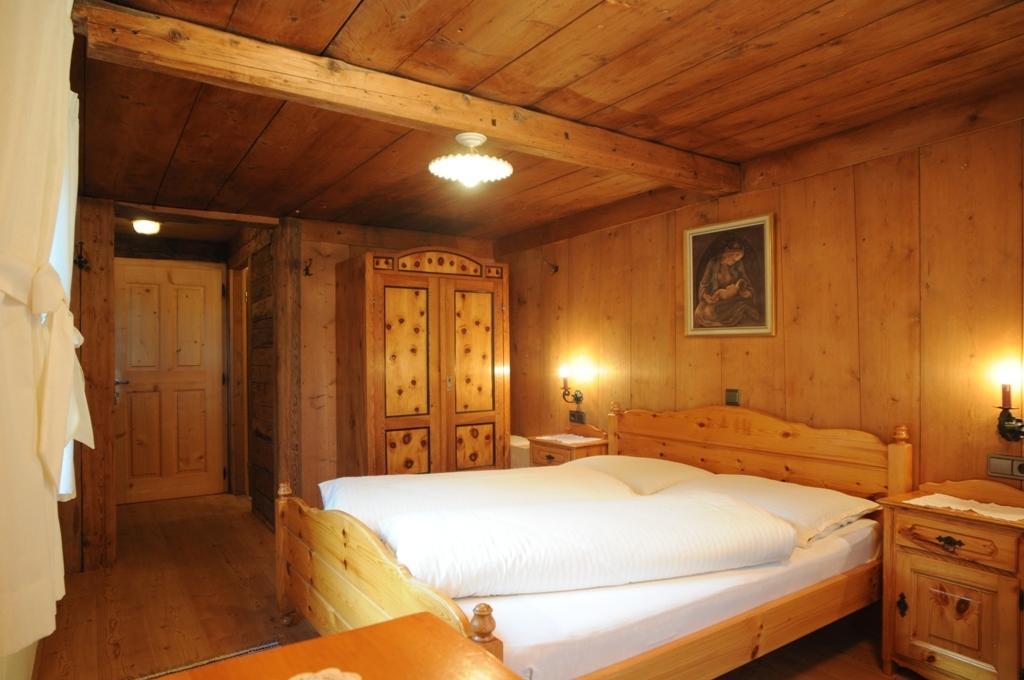 Glinzhof Mountain Natur Resort Agriturismo Сан-Кандидо Номер фото