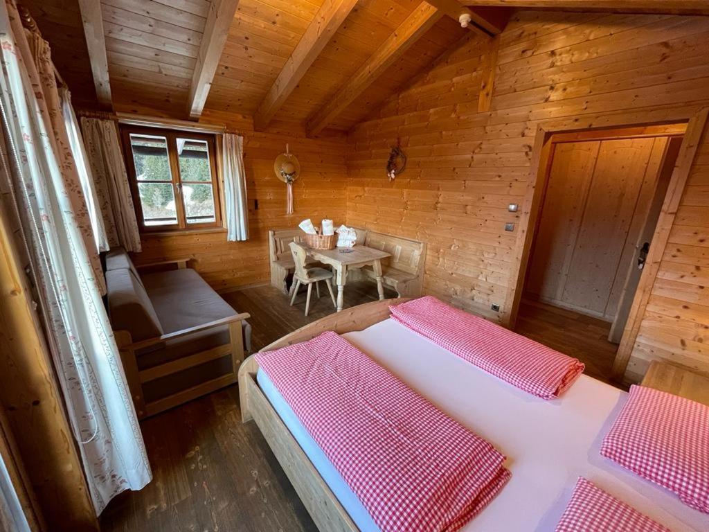 Glinzhof Mountain Natur Resort Agriturismo Сан-Кандидо Экстерьер фото